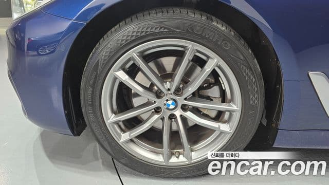 BMW 5시리즈 (G30) 520i M Sport, 2020 все фото