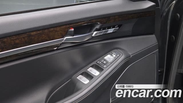 Genesis G90 Premium Luxury, 2020 19