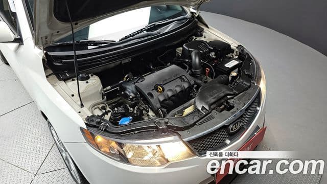 Kia Forte 1.6 CVVT W에디션, 2010 6