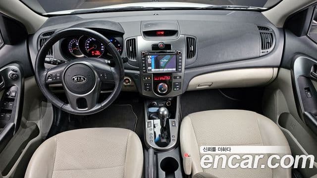 Kia Forte 1.6 CVVT W에디션, 2010 7