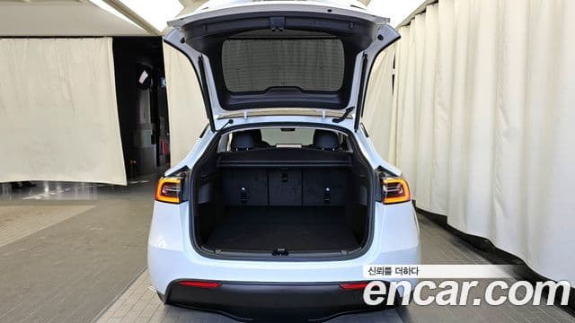 Tesla модель Y, 2024 20