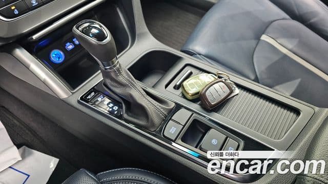 Hyundai LF Sonata гибрид Premium, 2017 9