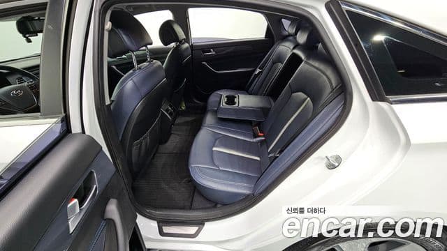 Hyundai LF Sonata гибрид Premium, 2017 11