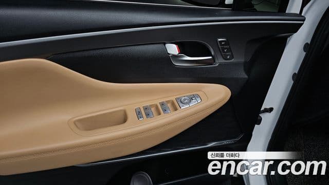 Hyundai The / новый New Santa Fe Calligraphy, 2022 17