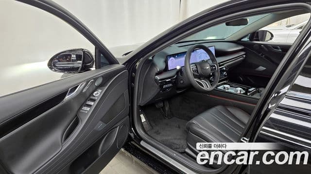 Genesis G80 (RG3) бензин 2.5 турбо AWD, 2026 10