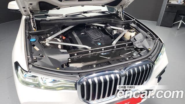 BMW X7 (G07) xDrive 40i M Sport 6인승, 2019 6