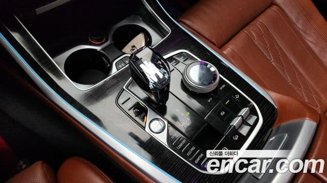 BMW X7 (G07) xDrive 40i M Sport 6인승, 2019 9