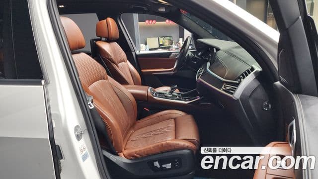 BMW X7 (G07) xDrive 40i M Sport 6인승, 2019 11
