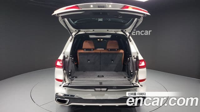 BMW X7 (G07) xDrive 40i M Sport 6인승, 2019 20