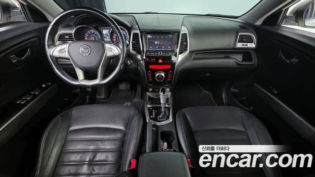 KG모빌리티(SsangYong) Tivoli топовая версия, 2015 7