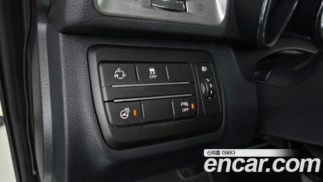 KG모빌리티(SsangYong) Tivoli топовая версия, 2015 12