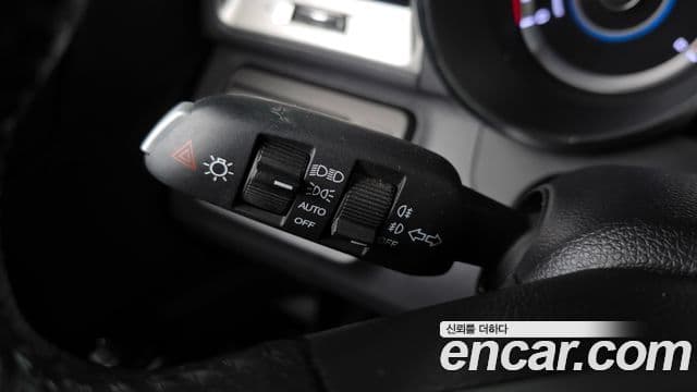 KG모빌리티(SsangYong) Tivoli топовая версия, 2015 13