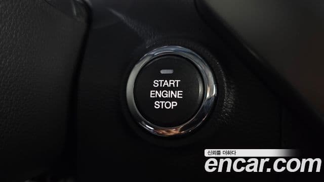 KG모빌리티(SsangYong) Tivoli топовая версия, 2015 19