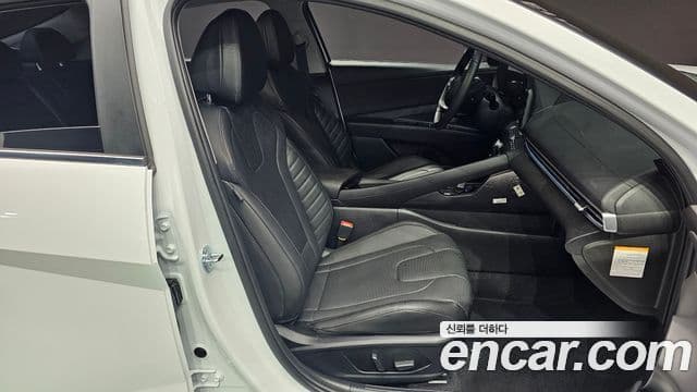 Hyundai The / новый New Avante гибрид (CN7) Inspiration, 2025 10