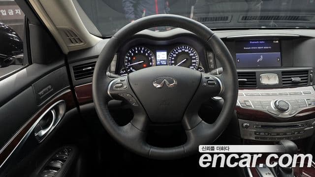 Infiniti Q70 Style, 2018 14