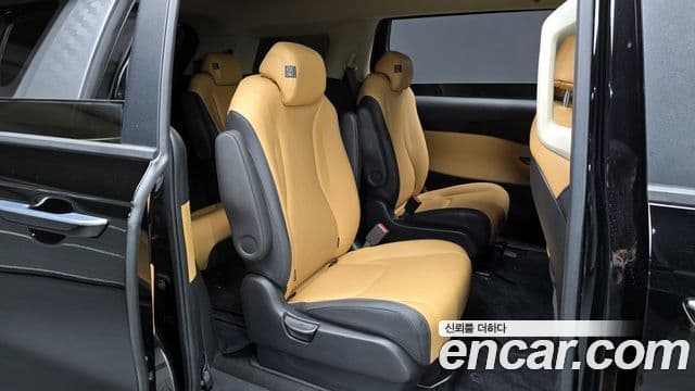 Kia Carnival 4세대 Prestige, 2022 12