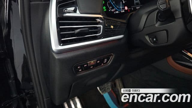 BMW X7 (G07) xDrive 40i M Sport 6인승, 2022 16