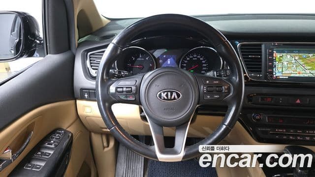 Kia All New Carnival Prestige High Roof, 2017 14