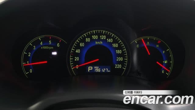 Kia Carnival R R Special, 2010 8