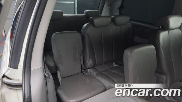 Kia Carnival R R Special, 2010 13
