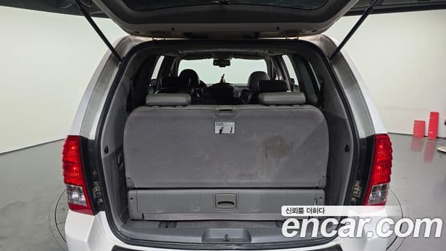 Kia Carnival R R Special, 2010 20