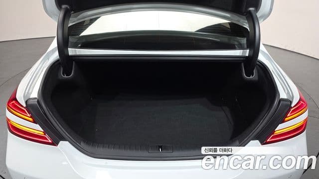 Genesis The / новый New G70, 2021 20