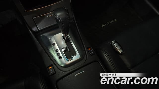 Nissan 알티마 L32, 2011 9