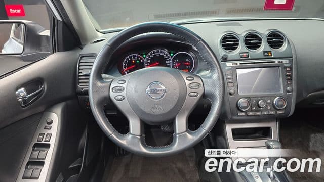 Nissan 알티마 L32, 2011 13