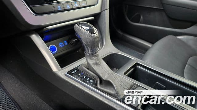 Hyundai LF Sonata LPI Smart, 2015 9