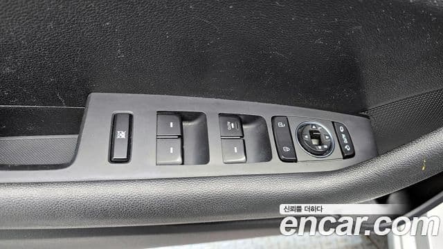 Hyundai LF Sonata LPI Smart, 2015 17