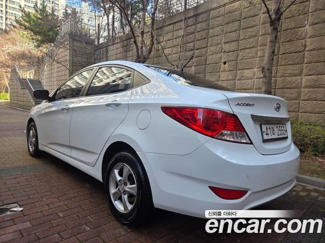Hyundai Accent(новый кузов / новое поколение) Modern, 2014 8