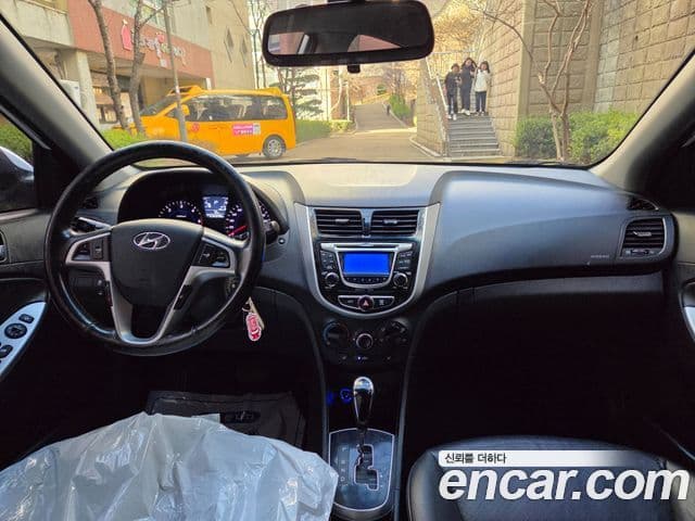 Hyundai Accent(новый кузов / новое поколение) Modern, 2014 11