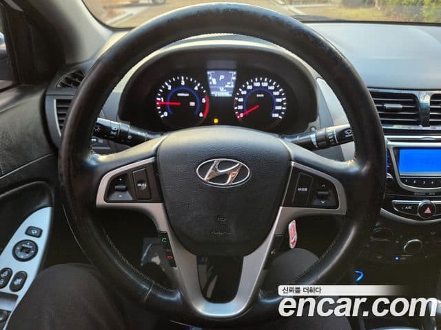 Hyundai Accent(новый кузов / новое поколение) Modern, 2014 12