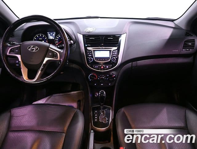 Hyundai Accent(новый кузов / новое поколение) Modern, 2015 все фото