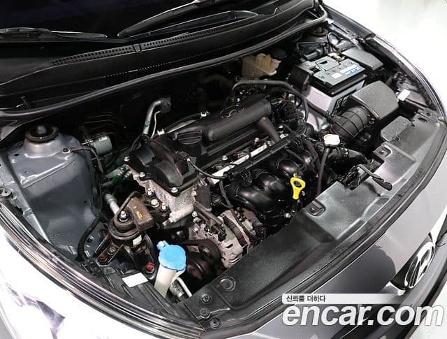 Hyundai Accent(новый кузов / новое поколение) Modern, 2015 6