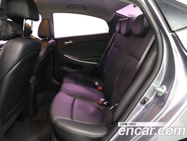 Hyundai Accent(новый кузов / новое поколение) Modern, 2015 10