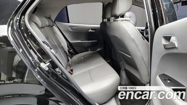 Kia Morning Urban (JA) Prestige, 2021 12