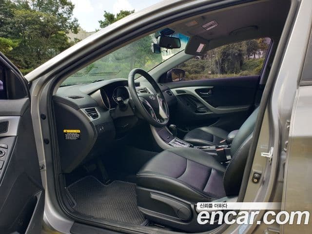 Hyundai Avante MD Premier, 2012 8