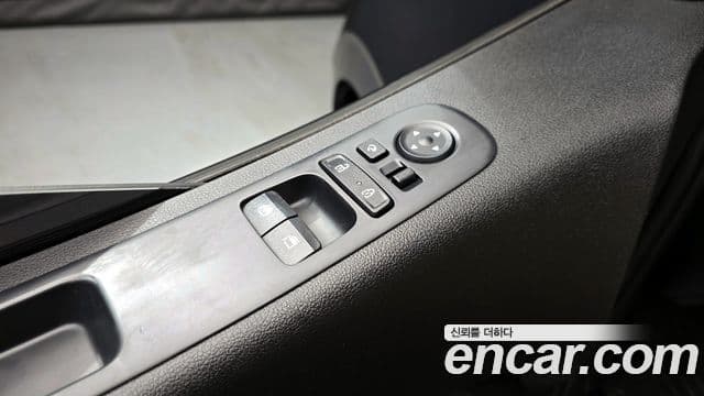 Hyundai Staria Modern, 2023 11