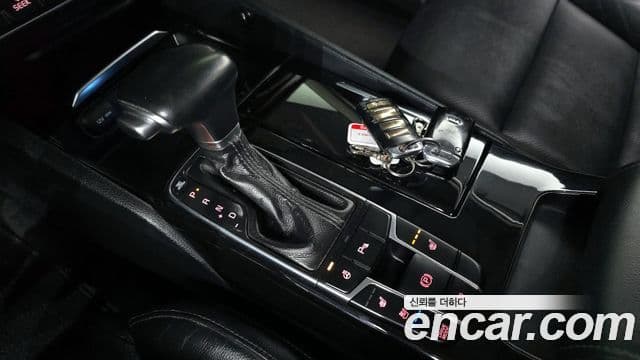 Kia All New K7 Prestige, 2016 9