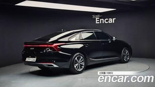 Kia K8 гибрид Noblesse Light, 2022 2