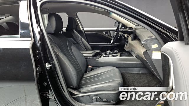 Kia K8 гибрид Noblesse Light, 2022 10