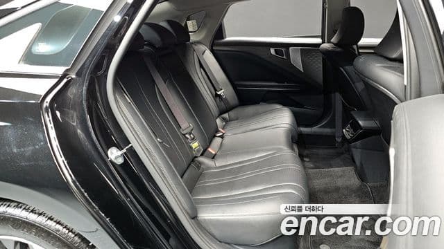 Kia K8 гибрид Noblesse Light, 2022 12