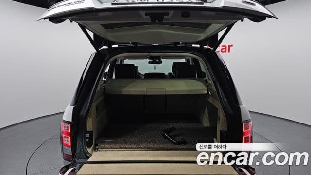 Land Rover Range Rover 4세대 4.4 SDV8 Vogue SE дизель, 2016 20