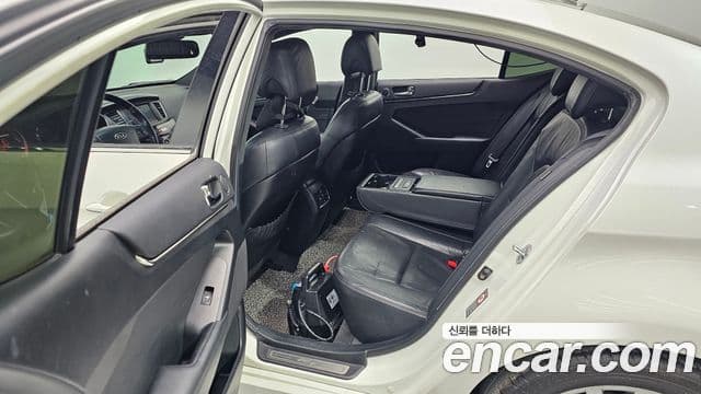 Kia K7 Premium, 2011 12