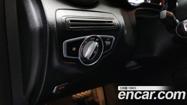 Mercedes-Benz GLC-класс X253 GLC300 4MATIC, 2019 17