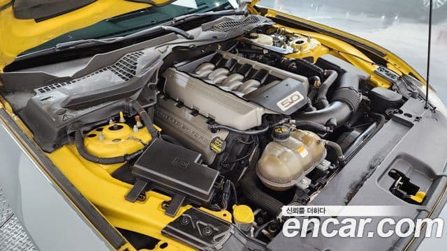 Ford Mustang GT купе, 2015 6