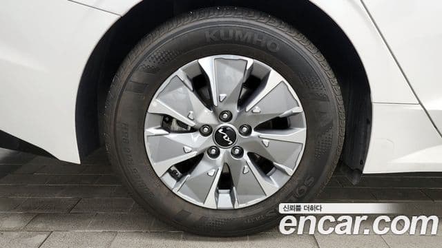 Kia The / новый New K5 гибрид 3세대 Prestige, 2024 все фото