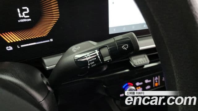 Kia The / новый New K5 гибрид 3세대 Prestige, 2024 18