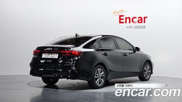 Kia The / новый New K3 2세대 Trendy, 2022 2